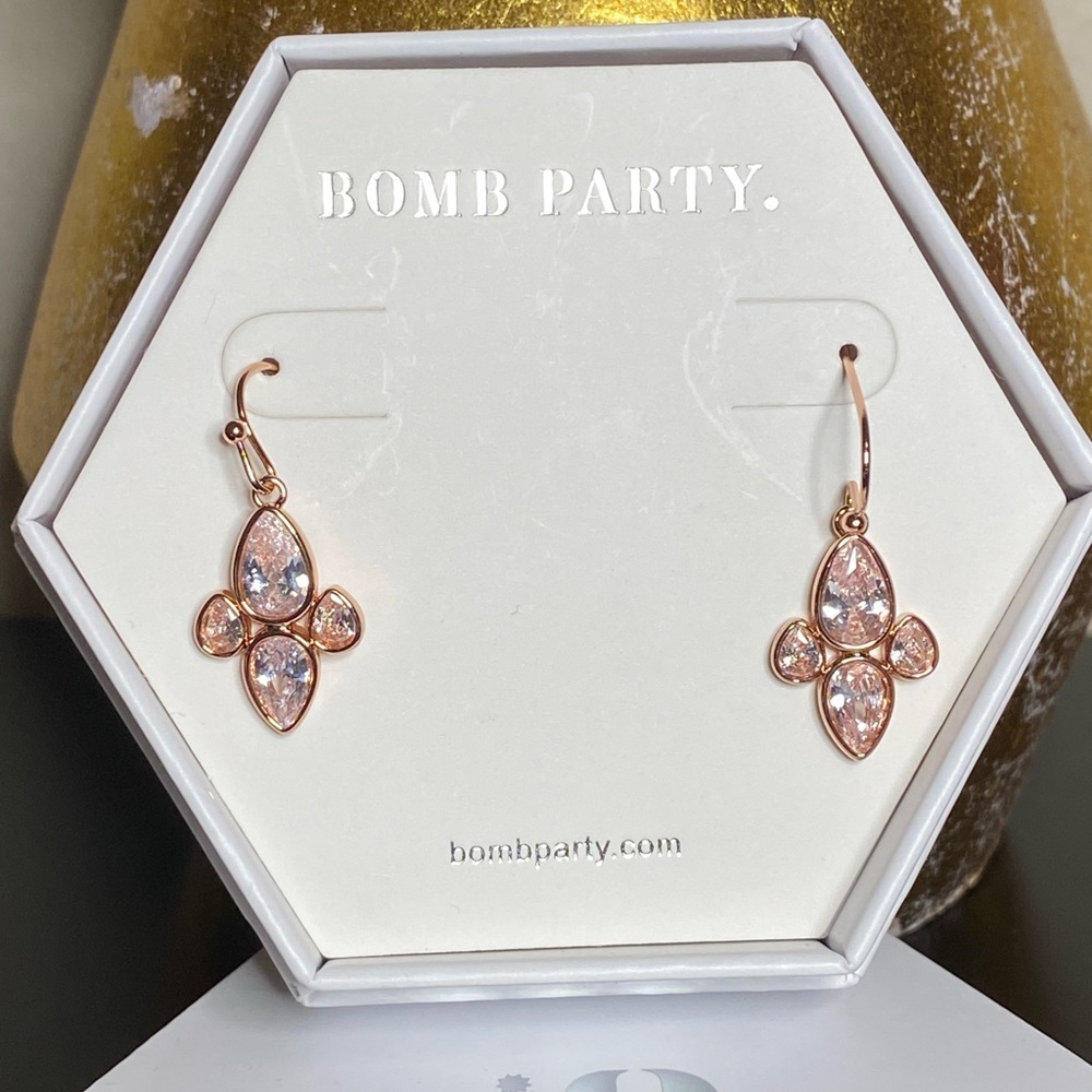 Beautiful rose gold, cubic zirconia dangle earrings